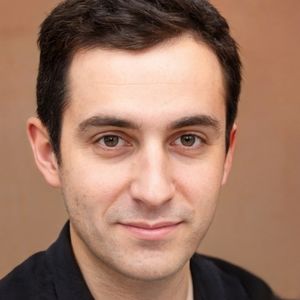 Meet your Posher, Victor